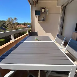  Appartement St-raphaël - Joli T1 Au Port De Santa-lucia